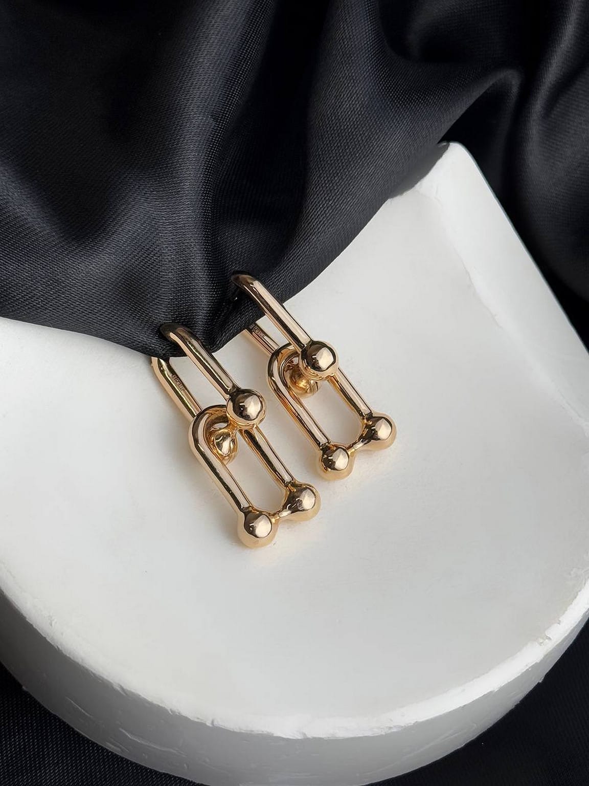 Купить золотые серьги хупы CROCUS 1006 Купить золотые серьги хупы CROCUS 1006